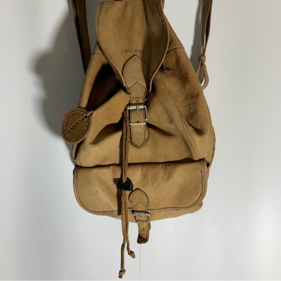 Picard Water Buffalo Leather Backpack w/LG Inside/Outside Buckle Closure pockets - Picture 5 of 16